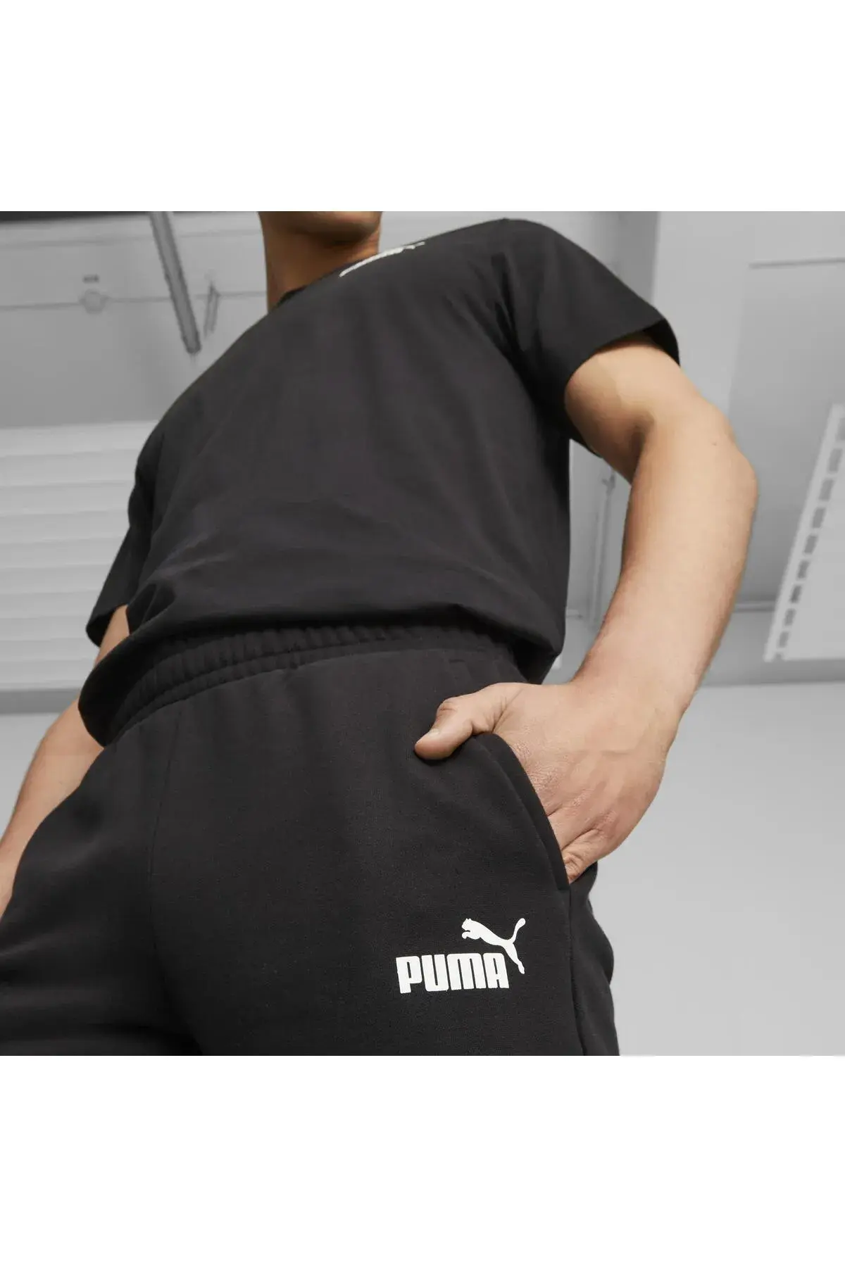 Puma ESS ELEVATED Sweatpants FL cl Siyah Erkek Eşofman Altı