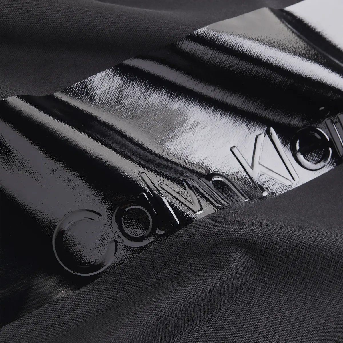 Calvin Klein SHINY INSTITUTIONAL Erkek Siyah Sweatshirt