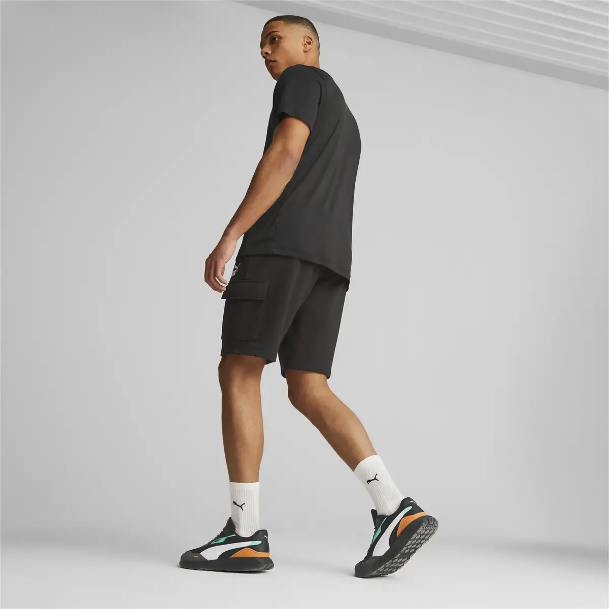 Puma ESS Cargo Shorts 10" TR Siyah Erkek Şort