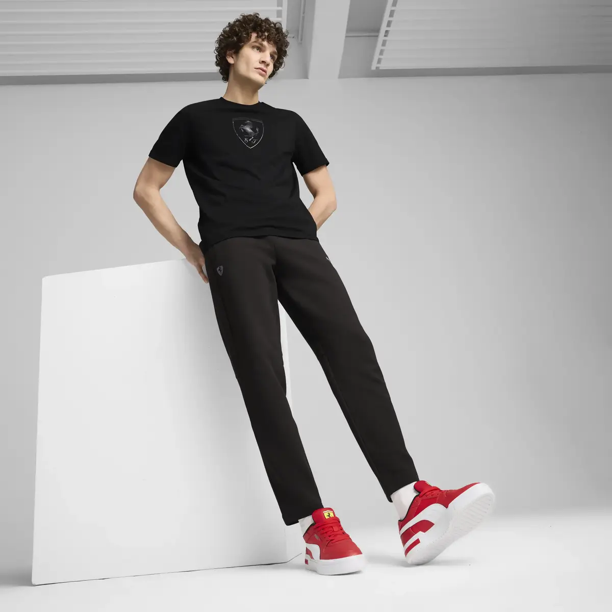 Puma Ferrari Race Tonal Shield T Siyah Erkek T-Shirt