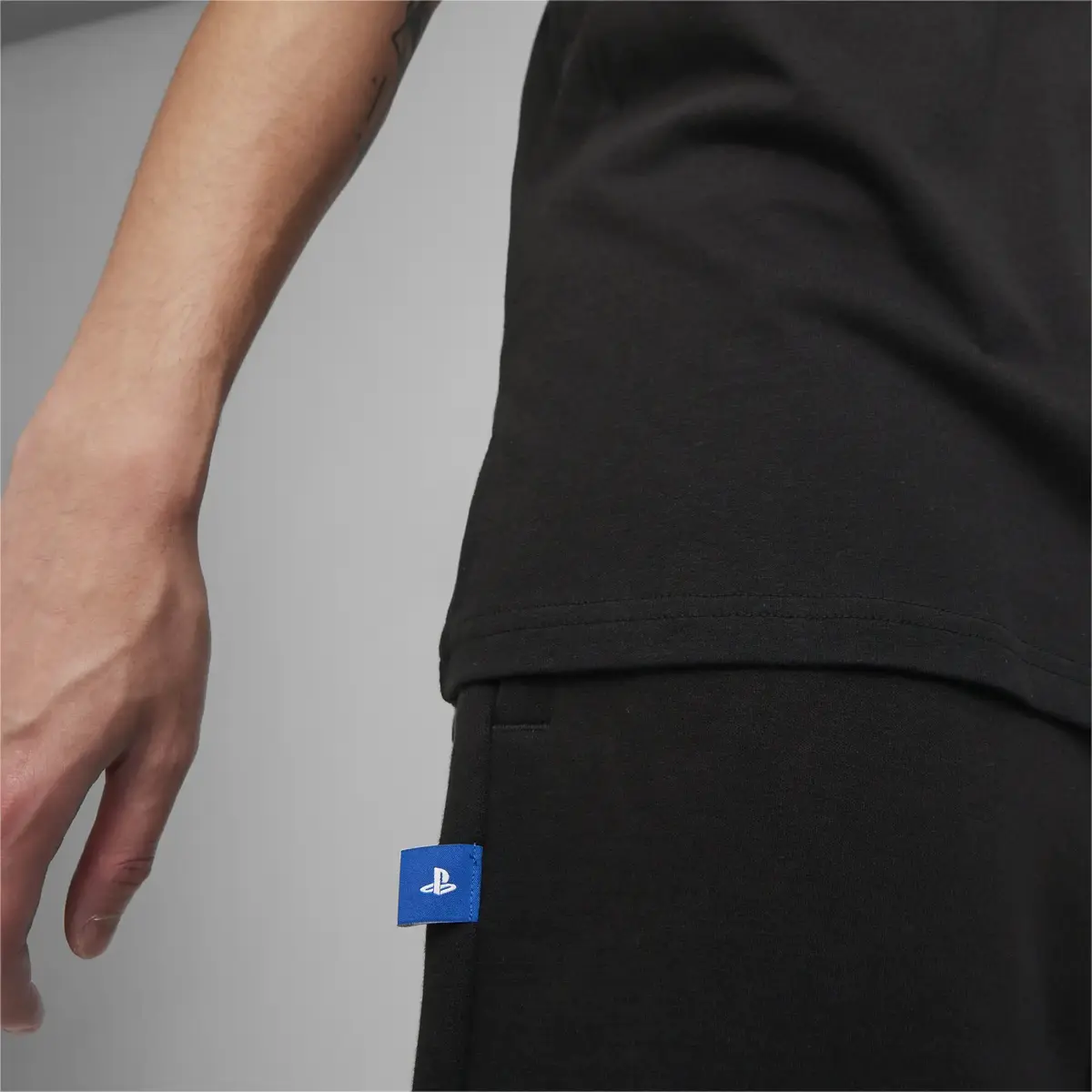 Puma X PLAYSTATION Graphic Tee Siyah Erkek T-Shirt