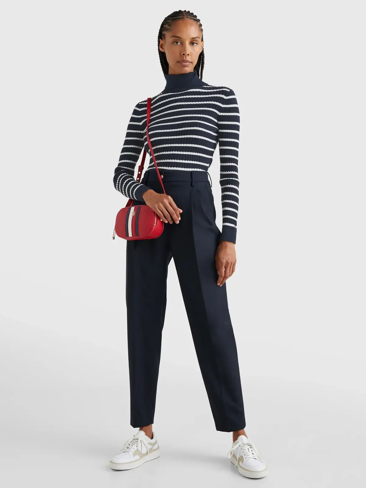 Tommy Hilfiger CABLE ROLL-NK SWEATE Kadın Siyah Kazak