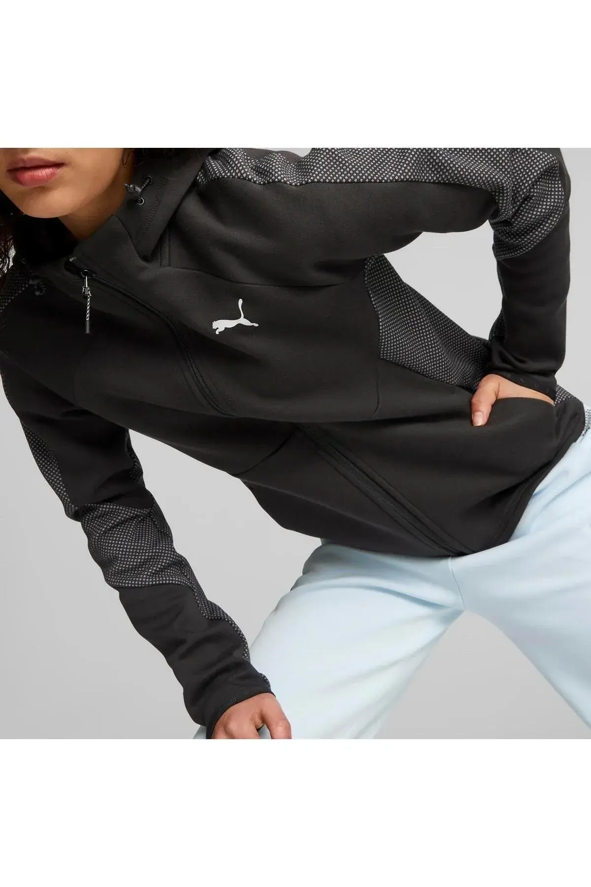 Puma EVOSTRIPE Full-Zip Hoodie Siyah Kadın Fermuarlı Hoodie