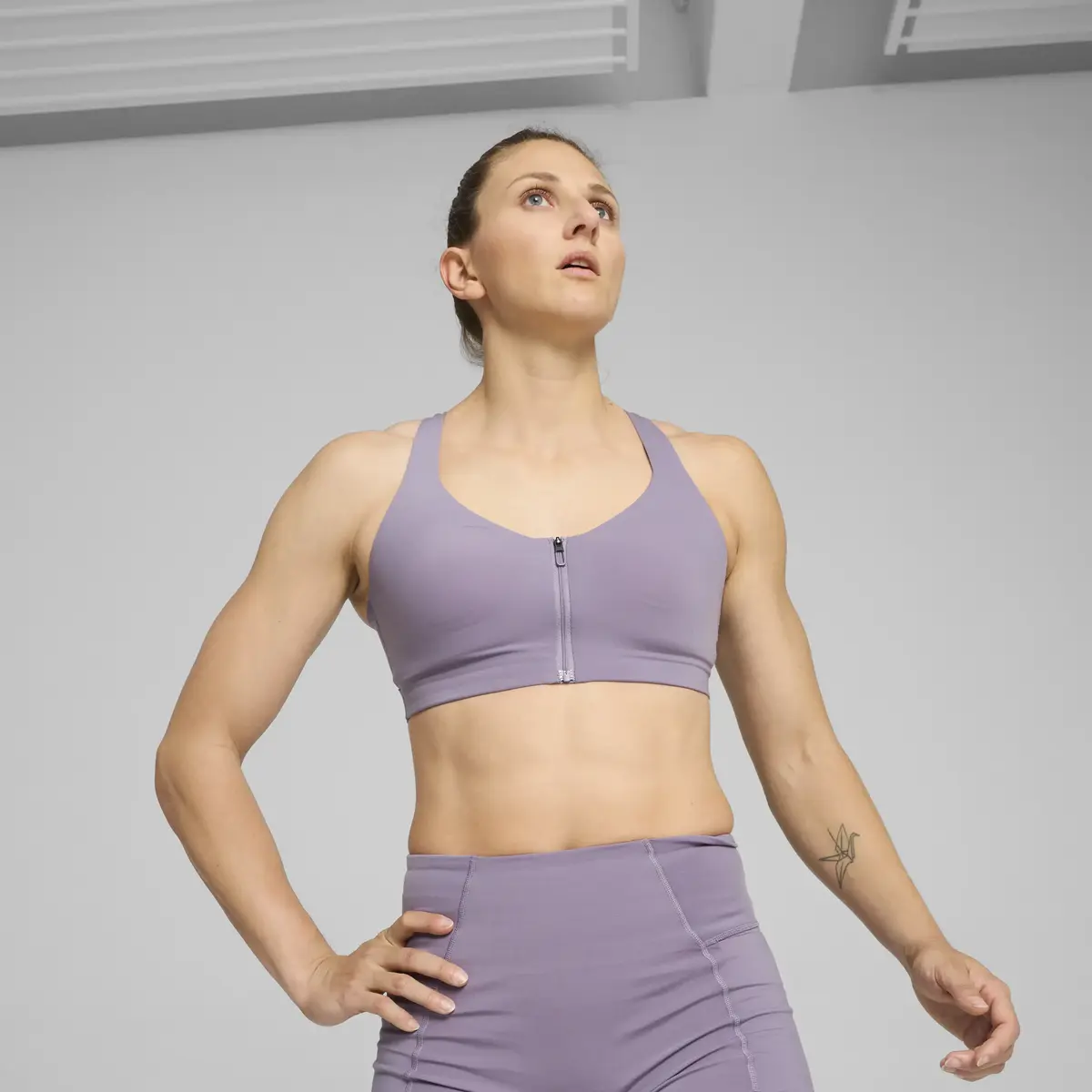 Puma PWR SHAPELUXE BRA Kadın T-Shirt & Polo
