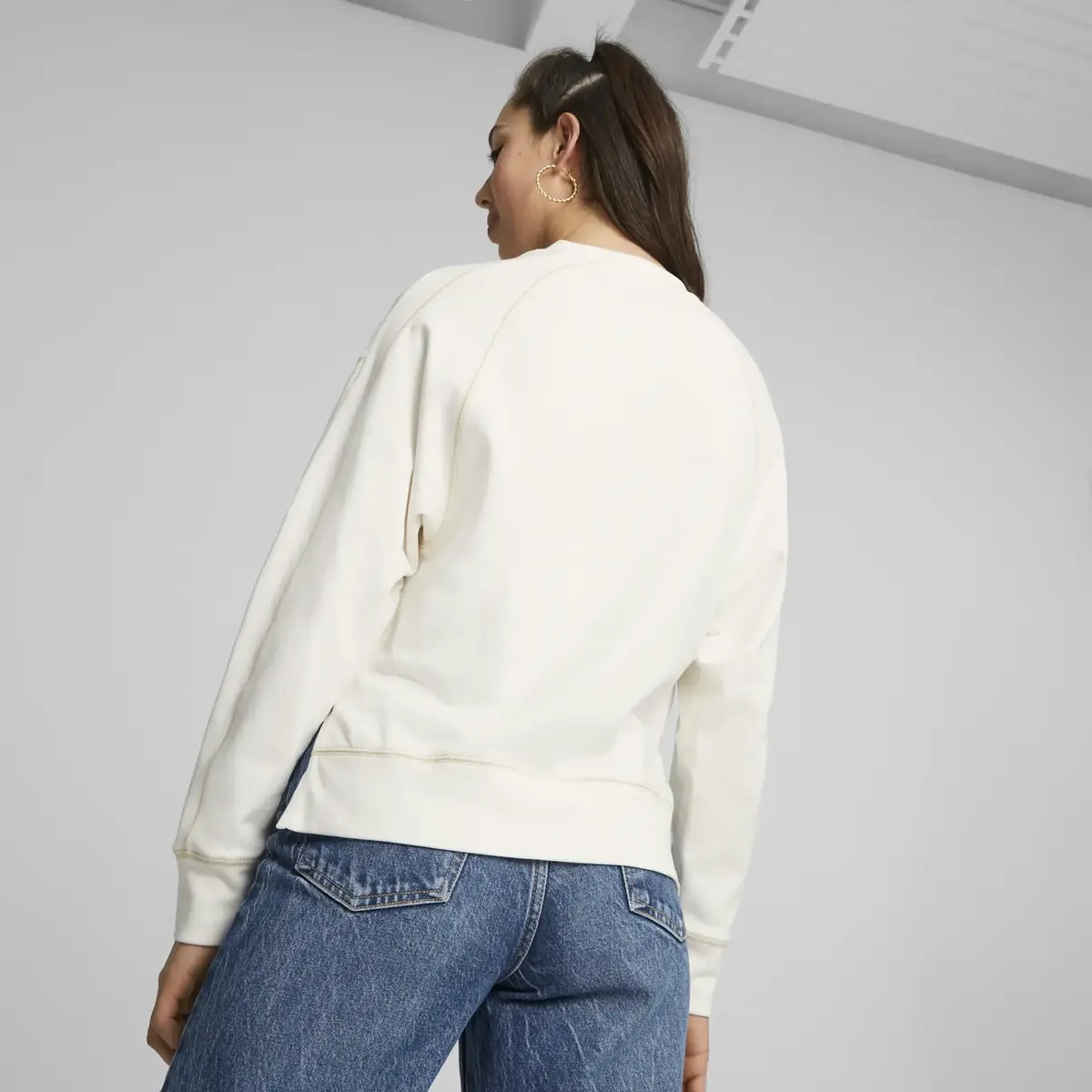 Puma CLASSICS Crew Krem Kadın Mont