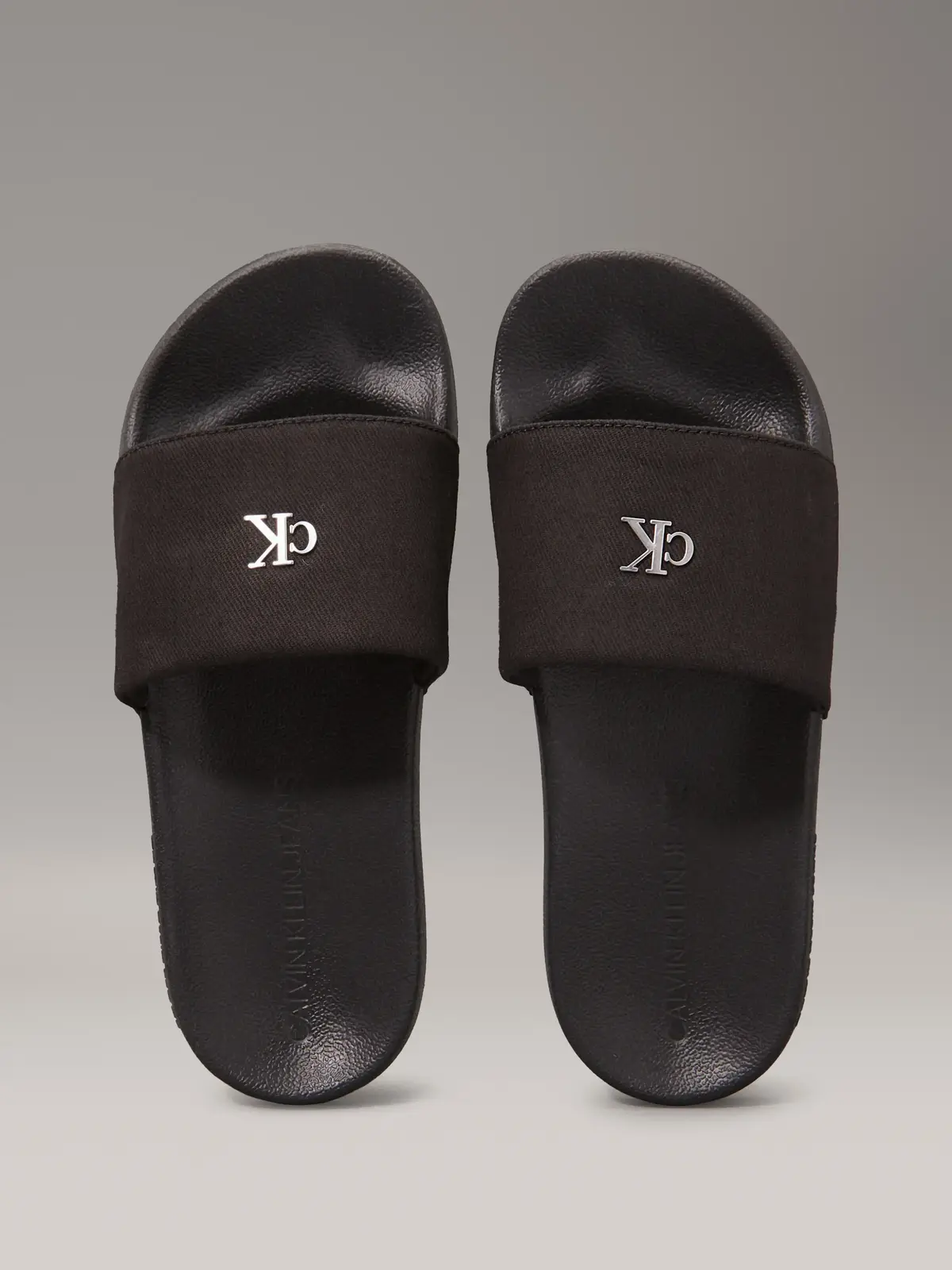 Calvin Klein SLIDE MONOGRAM HARDW, 0GJ Siyah Kadın Terlik