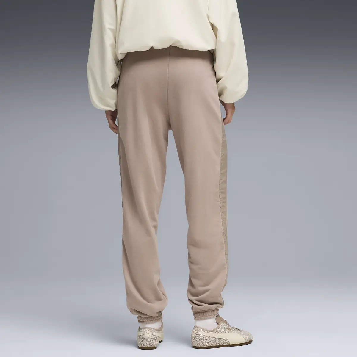 Puma HER Comfort High-Waist Pants Pembe Kadın Eşofman Altı