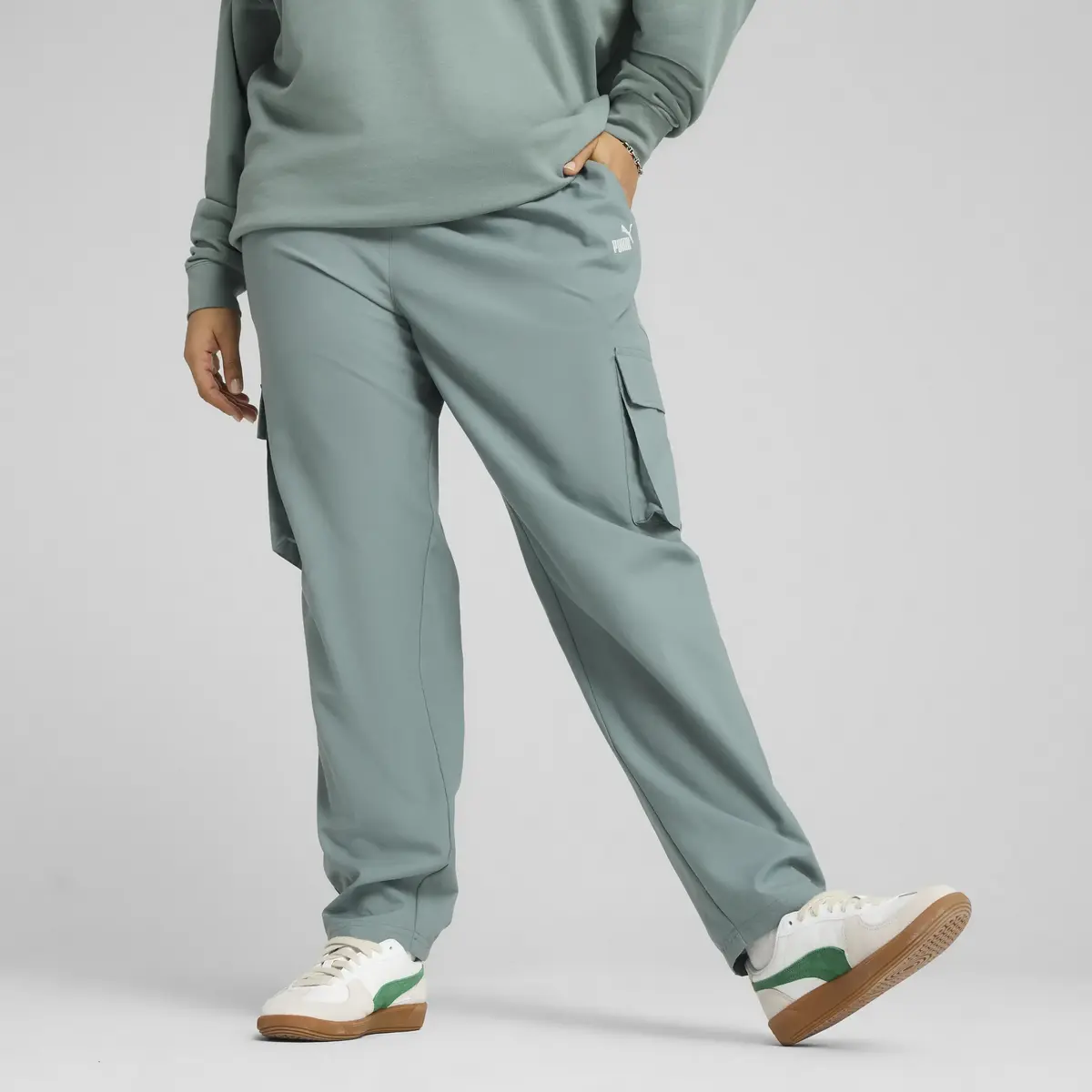 PUMA ESS No. 1 Logo Cargo Pants Yeşil Kadın Eşofman Altı