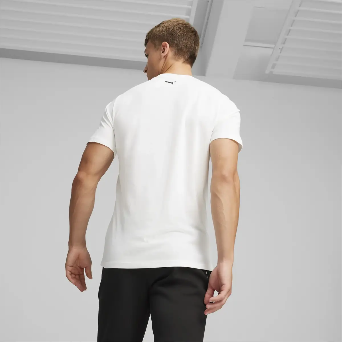 Puma Ferrari Race Big Shld Tonal Beyaz Erkek T-Shirt