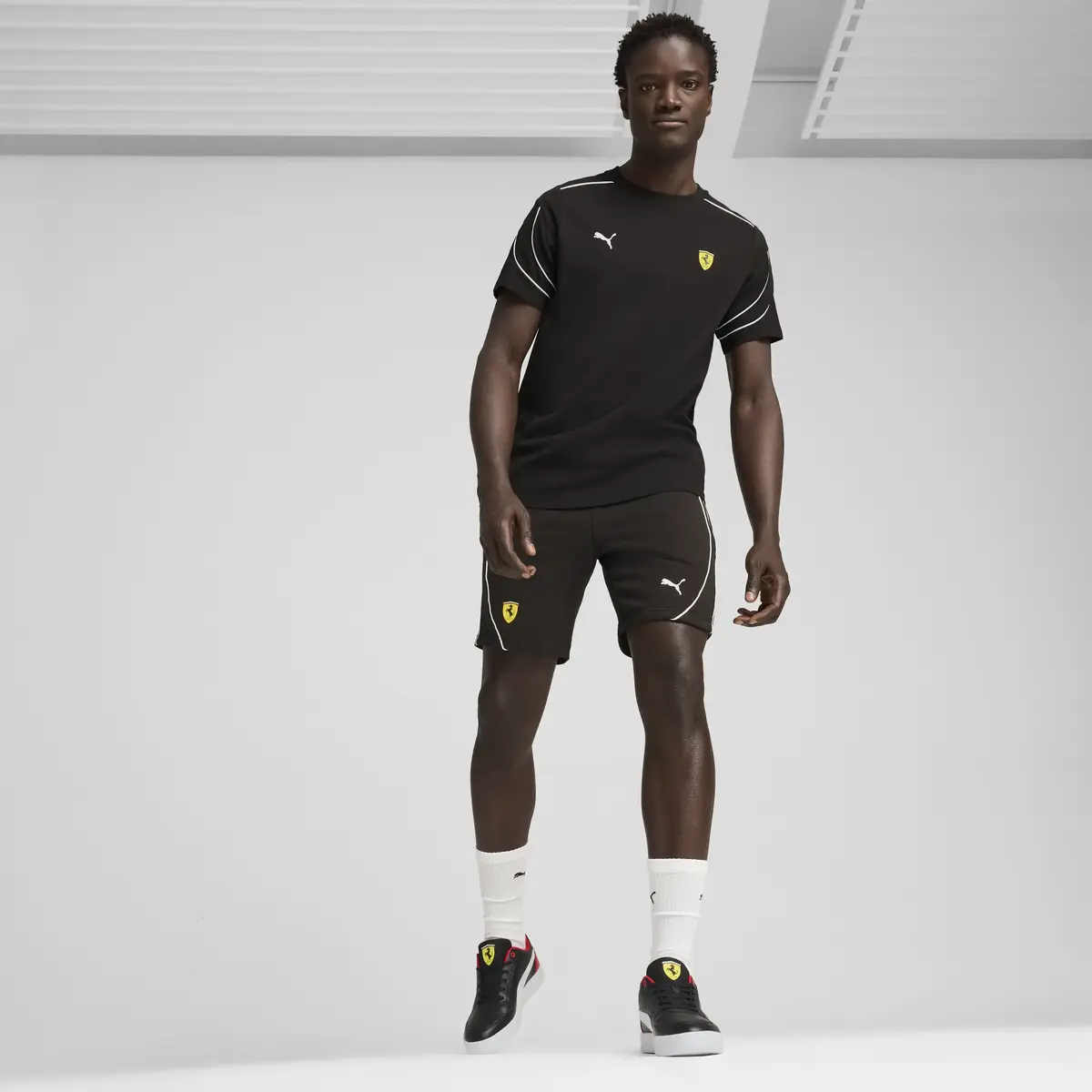 Puma Ferrari Race MT7+ Tee Siyah Erkek T-Shirt