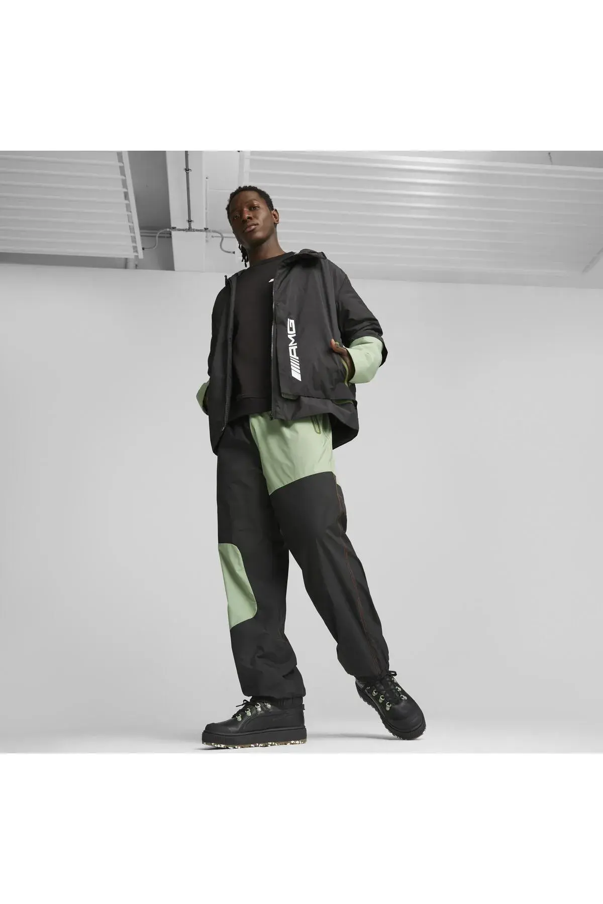 Puma AMG Statement Woven Jacket Siyah Erkek Fermuarlı Sweatshirt