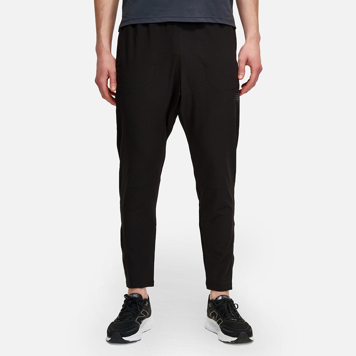 New Balance MNP1446 Erkek Siyah Eşofman Altı