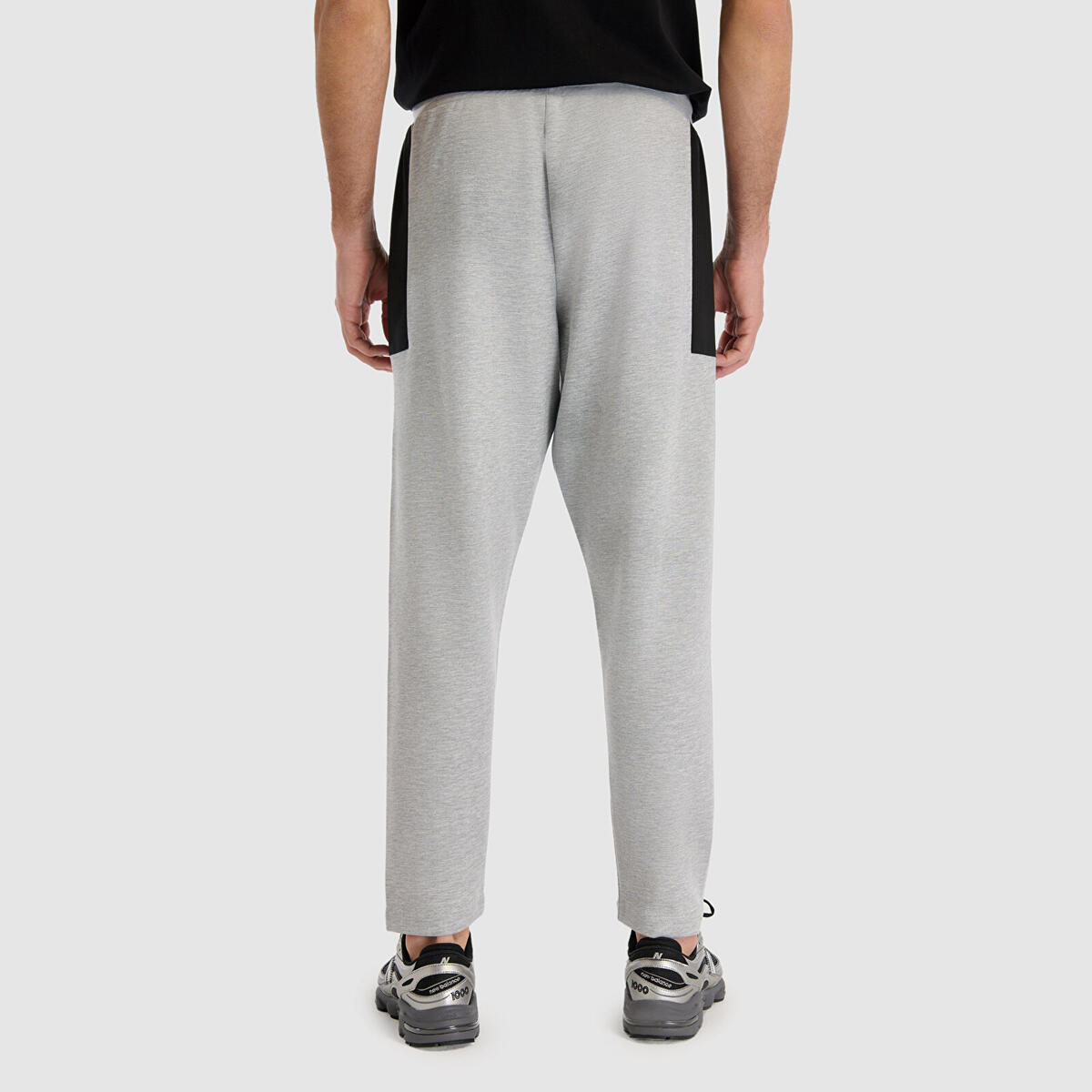 New Balance MNP1516 Erkek Gri eşofman Altı