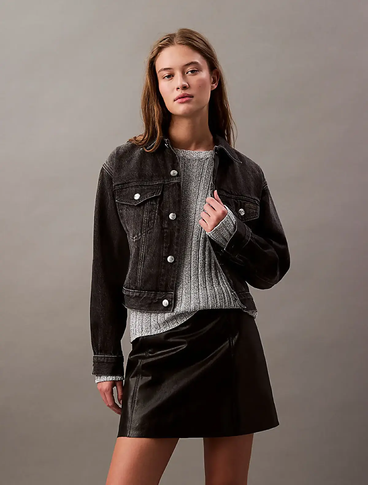 Calvin Klein 90s TRUCKER BLACK FOG Siyah Kadın Ceket Calvin Klein 90s TRUCKER BLACK FOG Siyah Kadın Ceket