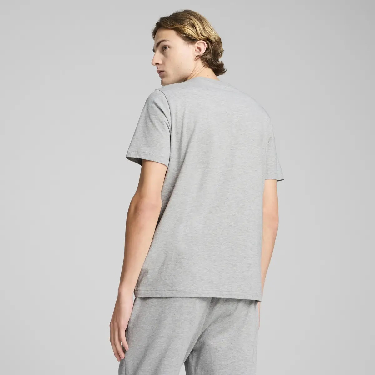 PUMA ESS ELEVATED Tee Gri Erkek T-Shirt