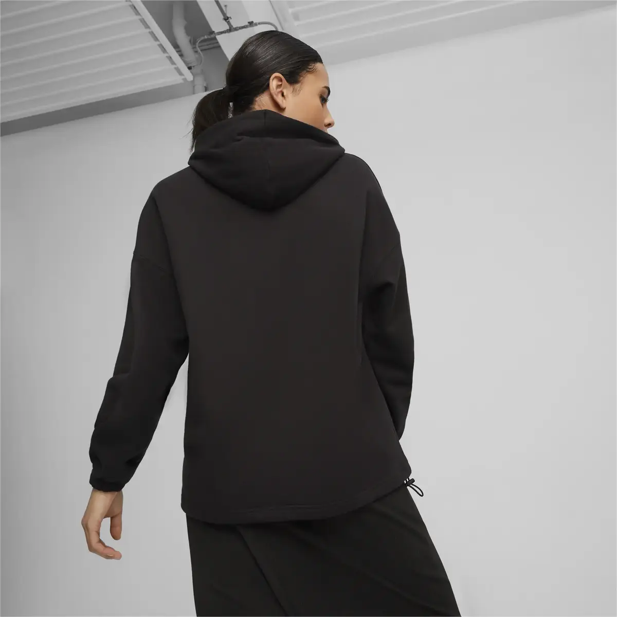 Puma Dare To Oversized Hoodie TR Siyah Kadın Sweatshirt