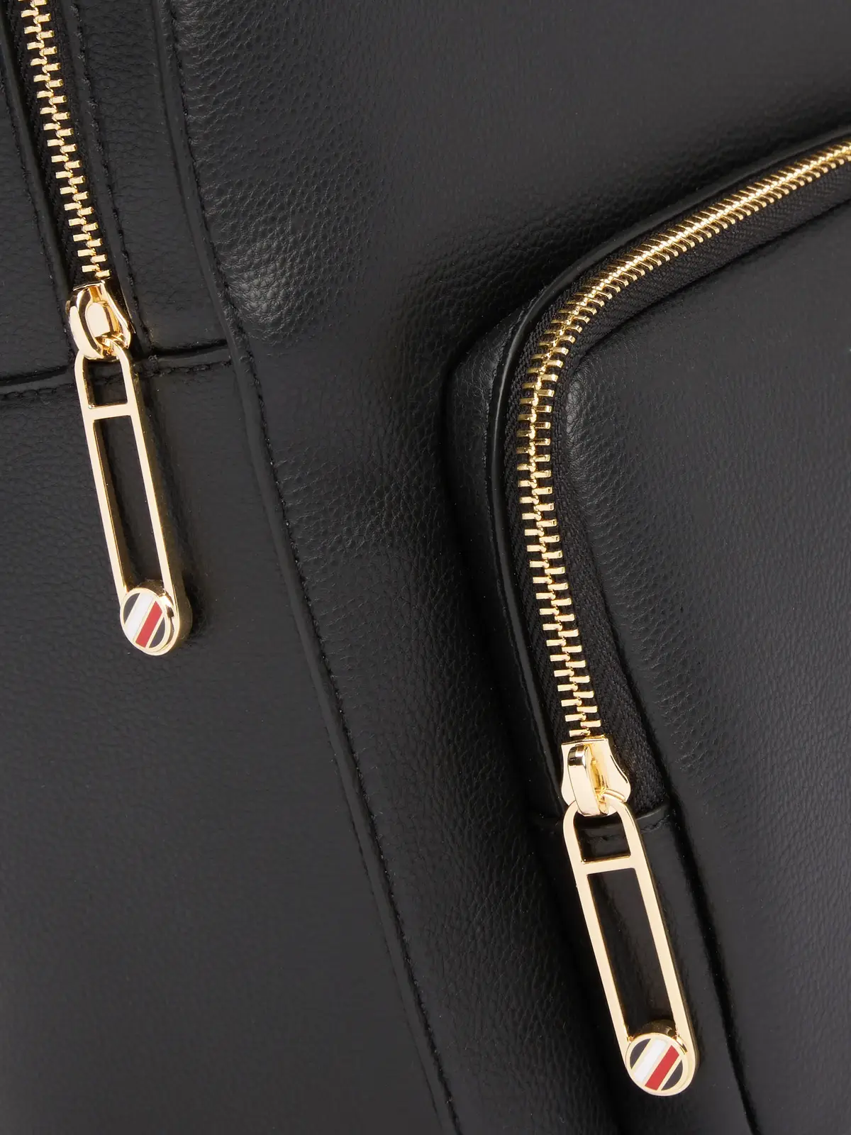 Tommy Hilfiger TH SOFT LOGOTAPE BAC, BDS Siyah Kadın Çanta