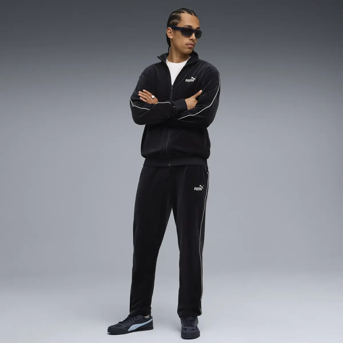 Puma ESS ELEVATED Velour Jacket Siyah Erkek Ceket