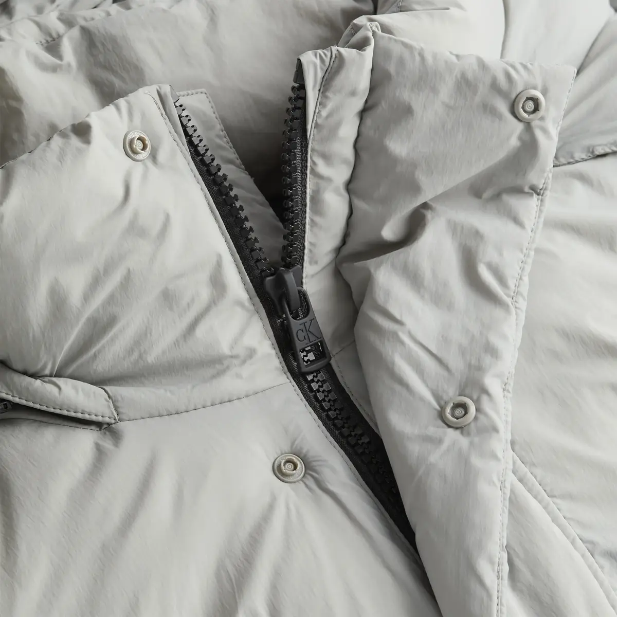 Calvin Klein SUSTAINABLE LONG PAR Erkek Gri Şişme Mont