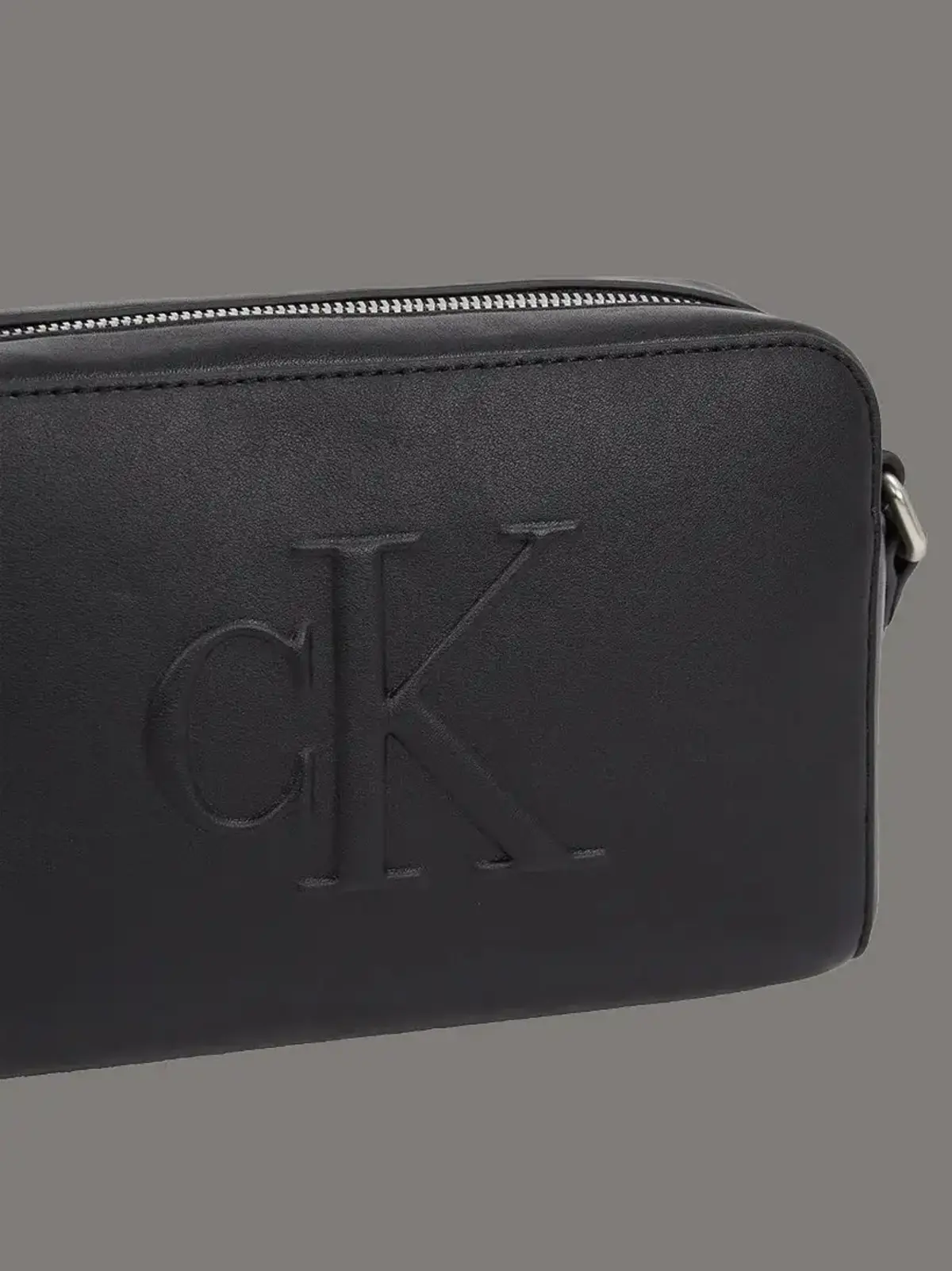 Calvin Klein SCULPTED EW CAMERA BAG20 Siyah Kadın El Çantası Calvin Klein SCULPTED EW CAMERA BAG20 Siyah Kadın El Çantası