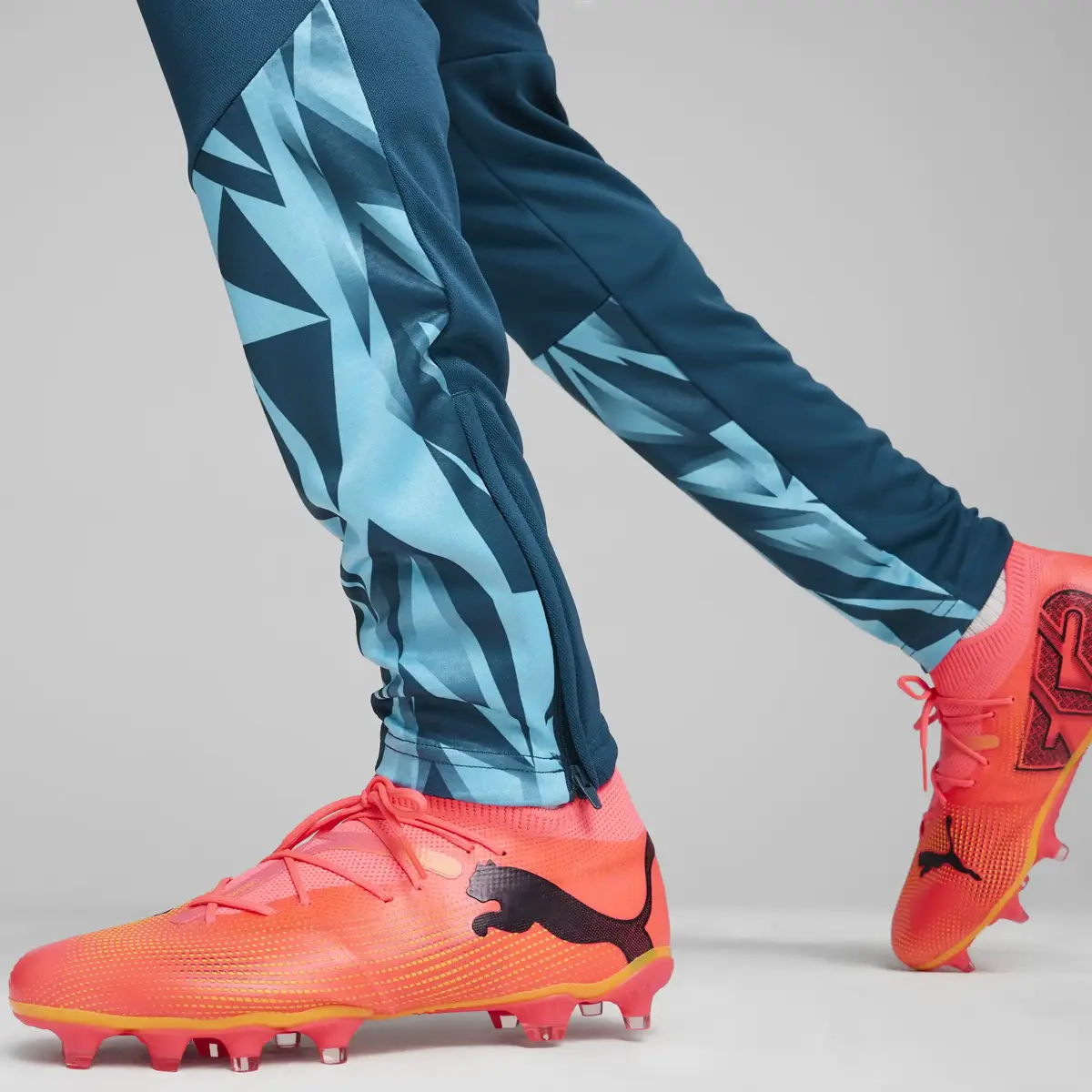 Puma FUTURE 7 MATCH FG/AG Turuncu Erkek Krampon