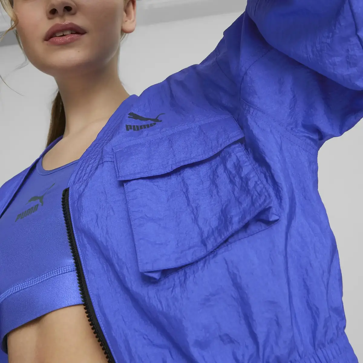 Puma DARE TO Woven Jacket Royal Sapphire Kadın Fermuarlı Sweatshirt