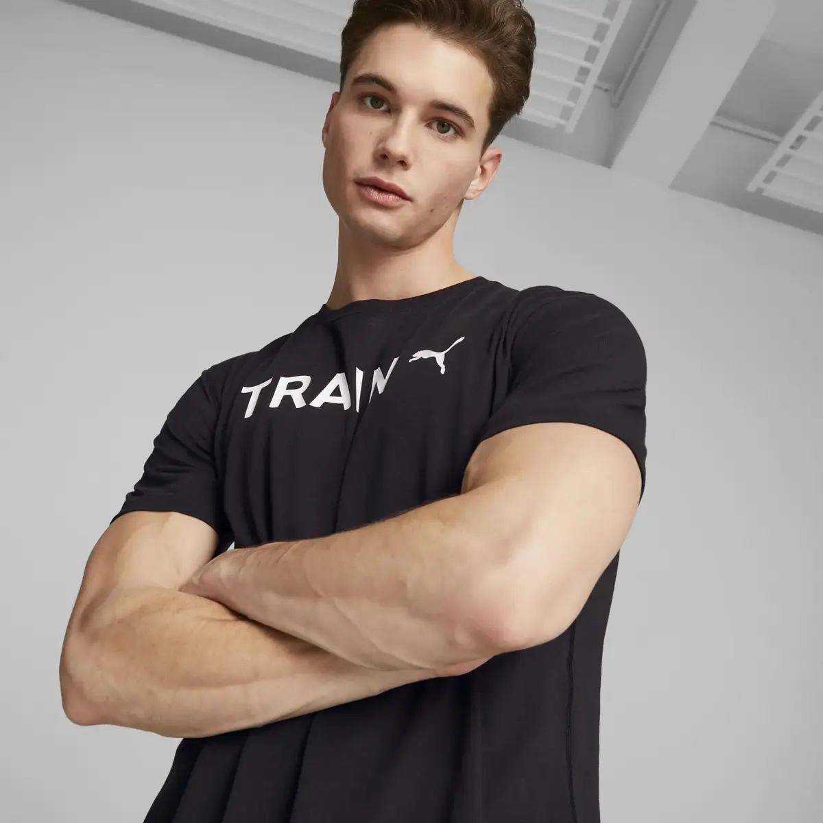 Puma Men s Graphic Tee Training Siyah Erkek/Unisex Koşu ve Performans T-Shirt