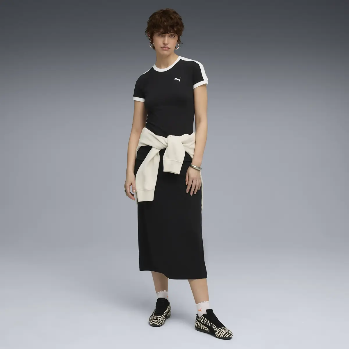 Puma WARDROBE ESS WOMEN S CONCEPT Siyah Kadın T-Shirt & Polo