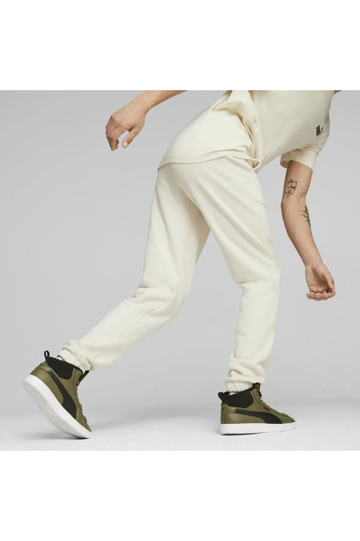 Puma ESS ELEVATED Sweatpants FL cl Kırık Beyaz Erkek Eşofman Altı