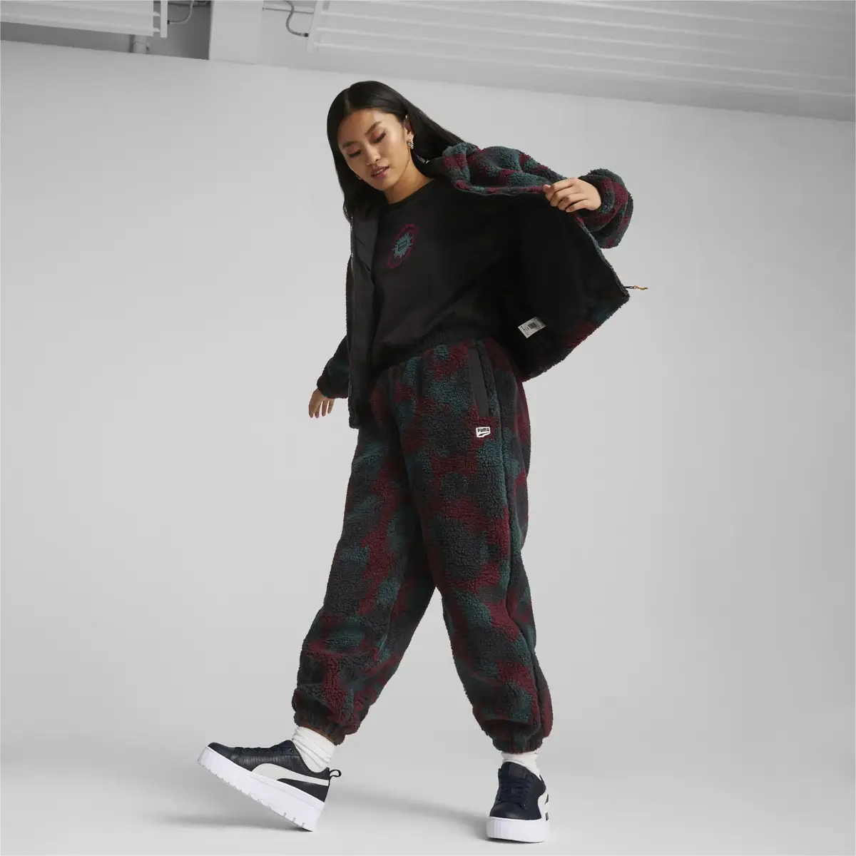 Puma Downtown Aop Sherpa Jacket Dark Jasper Siyah Kadın Mont