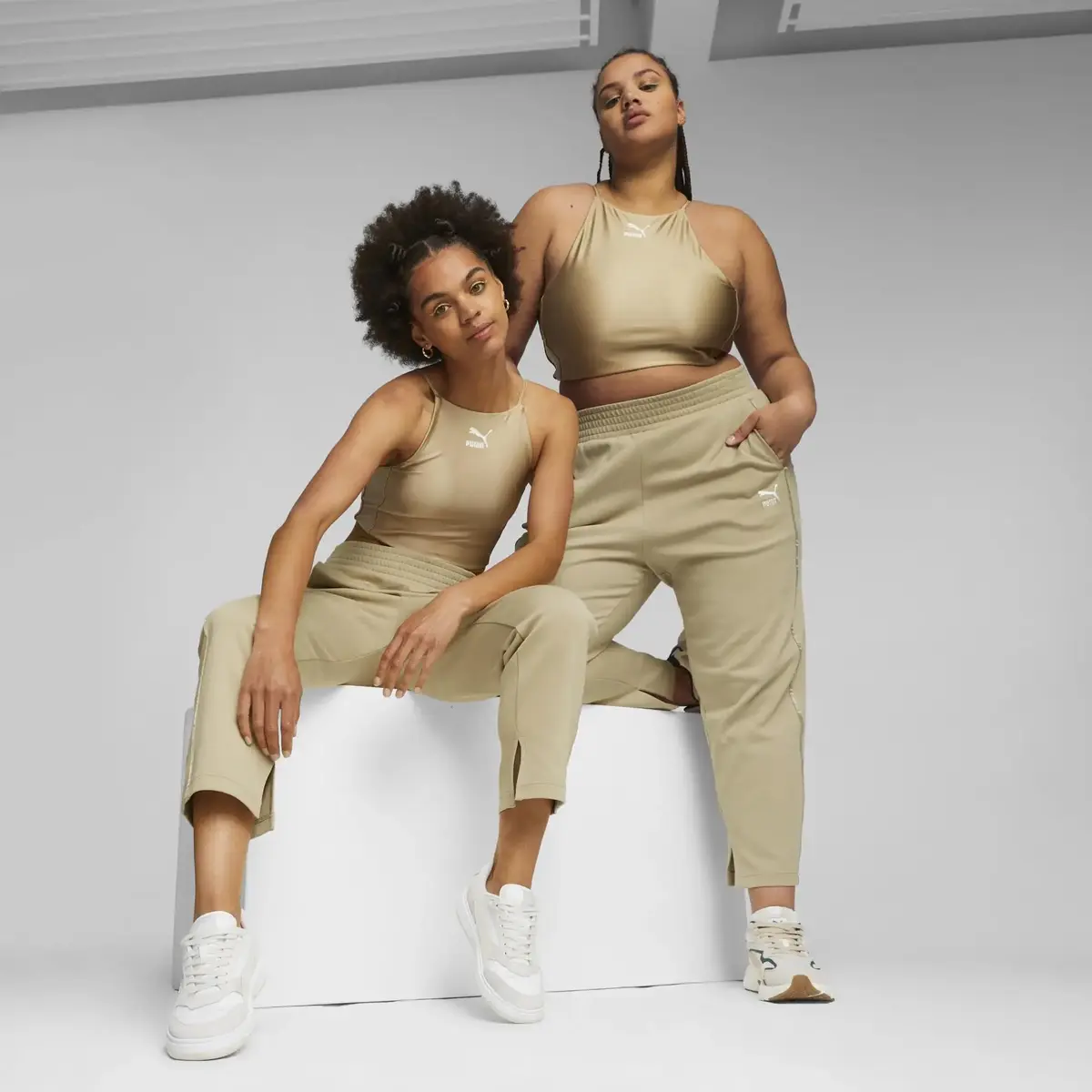 Puma T7 Shiny Crop Top Bej Kadın T-Shirt