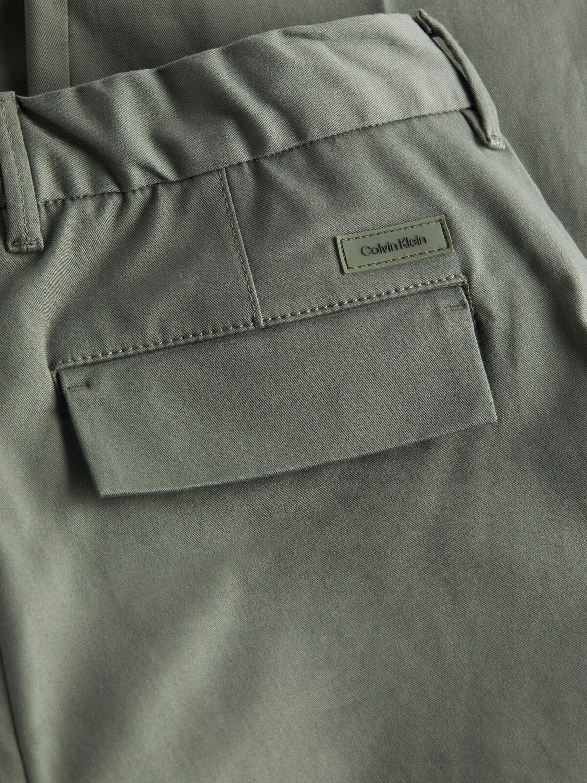 Calvin Klein MODERN TWILL TAPERED Erkek Yeşil Chino