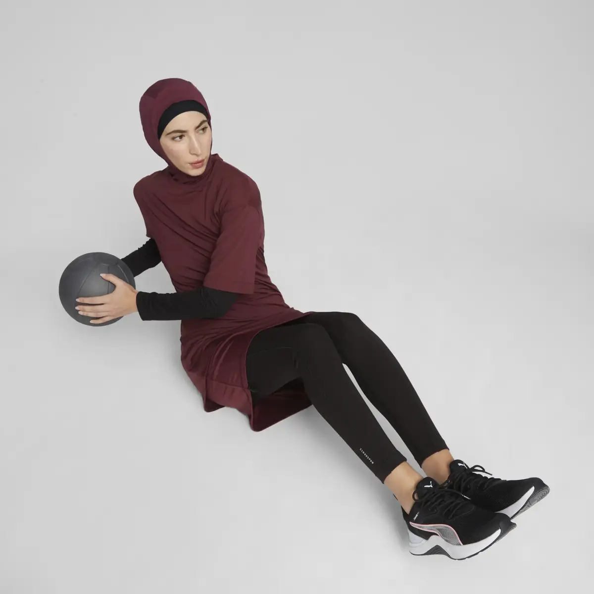 Puma Modest Oversized Tee Bordo Kadın T-Shirt