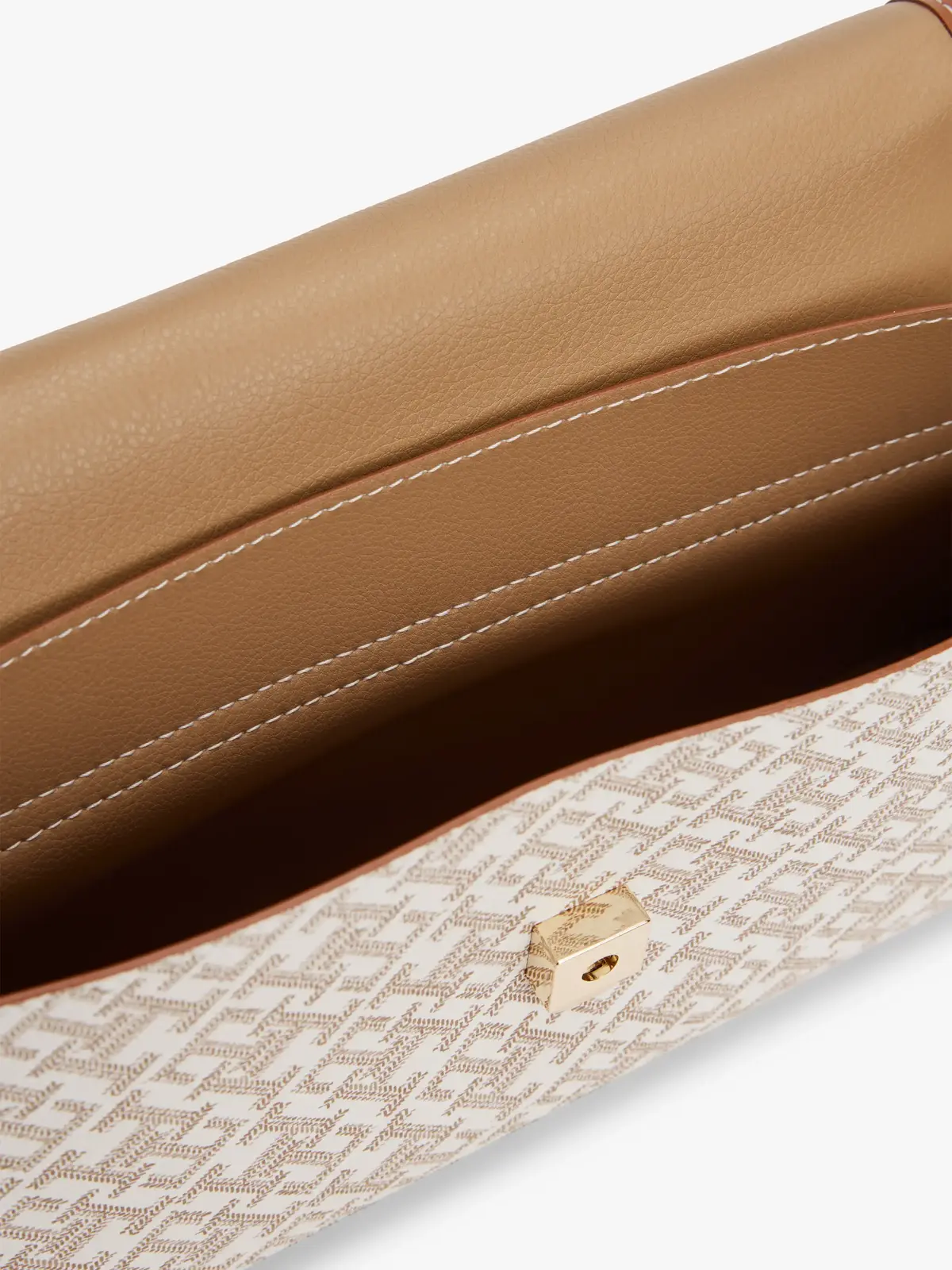 Tommy Hilfiger TH MONOPLAY LE FLAP, RBC Kahverengi Kadın Çanta & Cüzdan