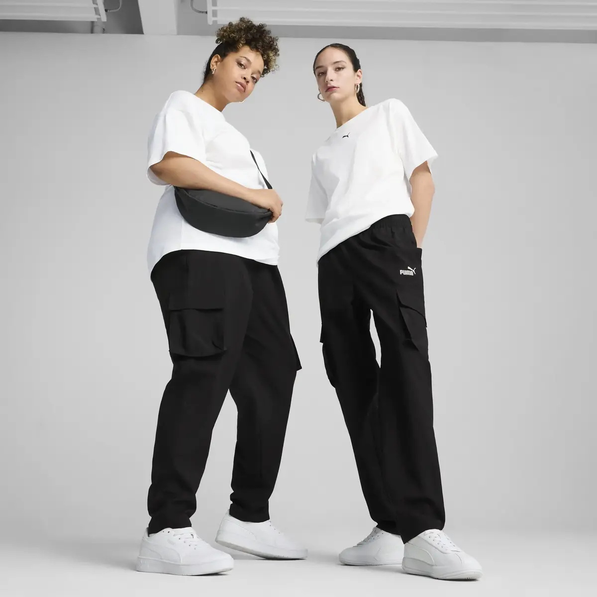 PUMA ESS No. 1 Logo Cargo Pants Siyah Kadın Eşofman Altı