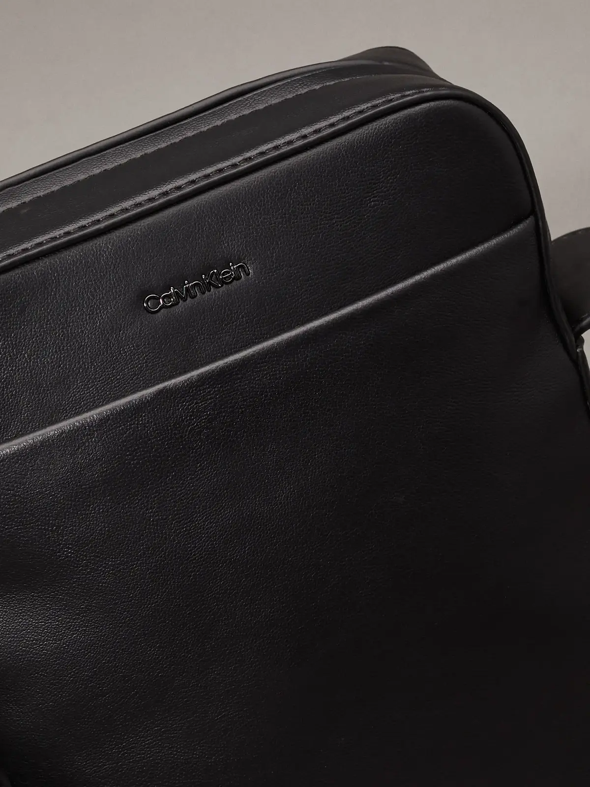 Calvin Klein CK REFINED REPORTER, BEH Siyah Erkek Çanta & Cüzdan