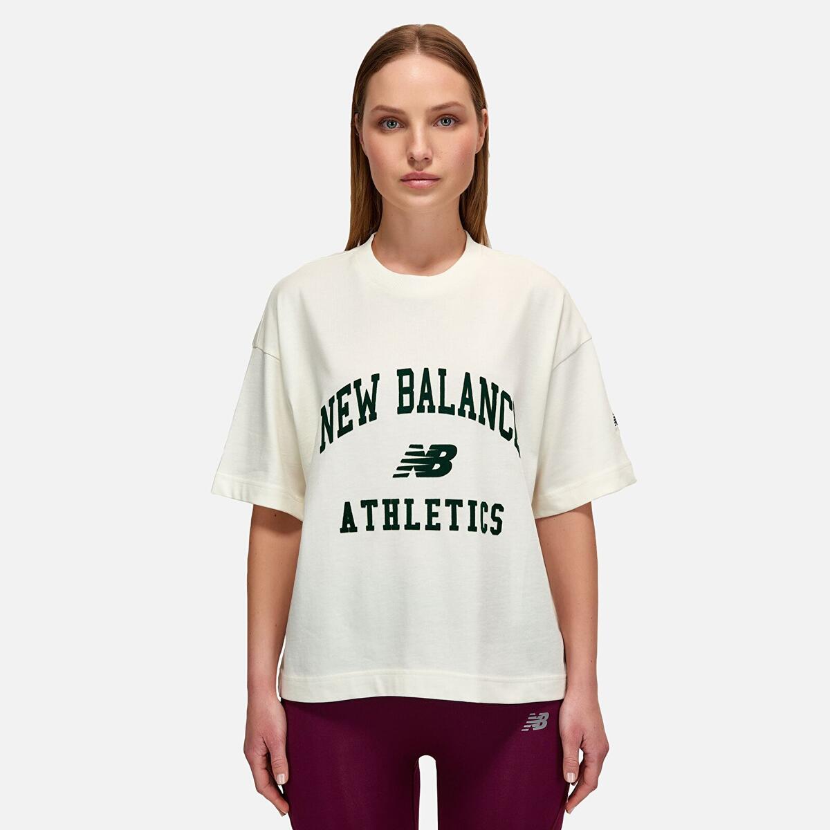 New Balance WNT1402 Beyaz Kadın T-Shirt