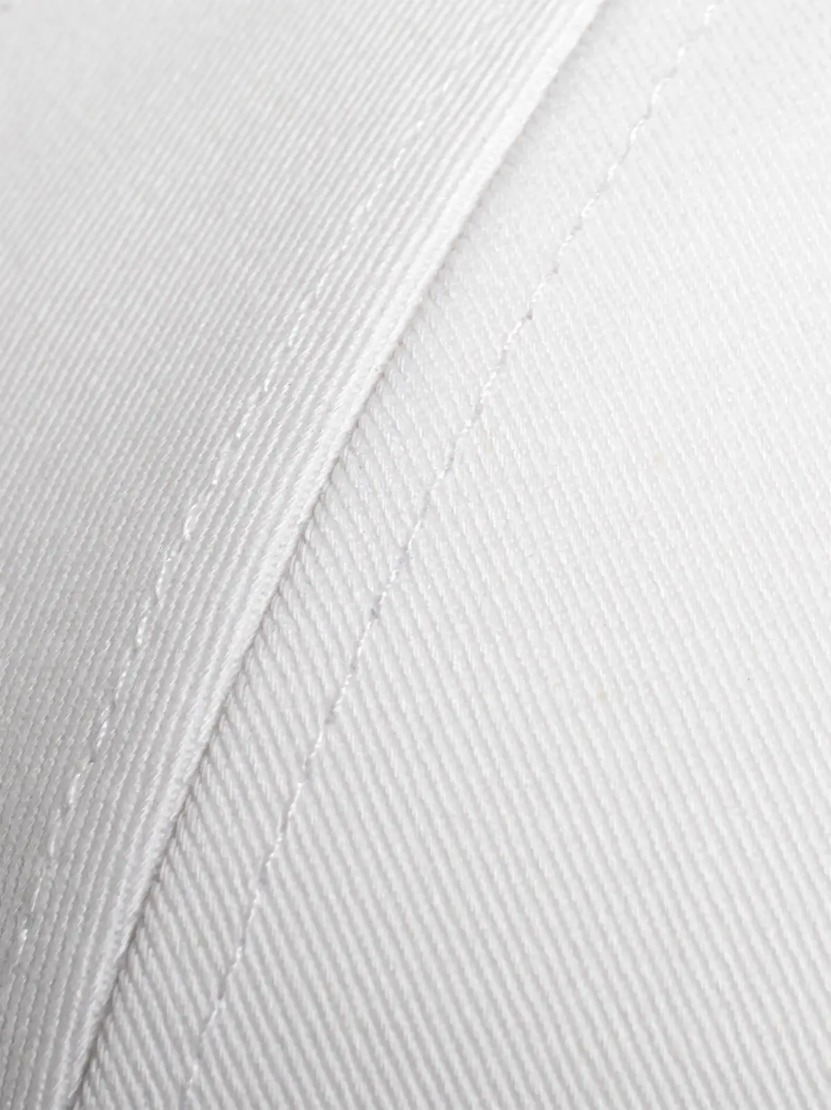 Calvin Klein MONO LOGO EMBRO CAP Kadın Beyaz Şapka