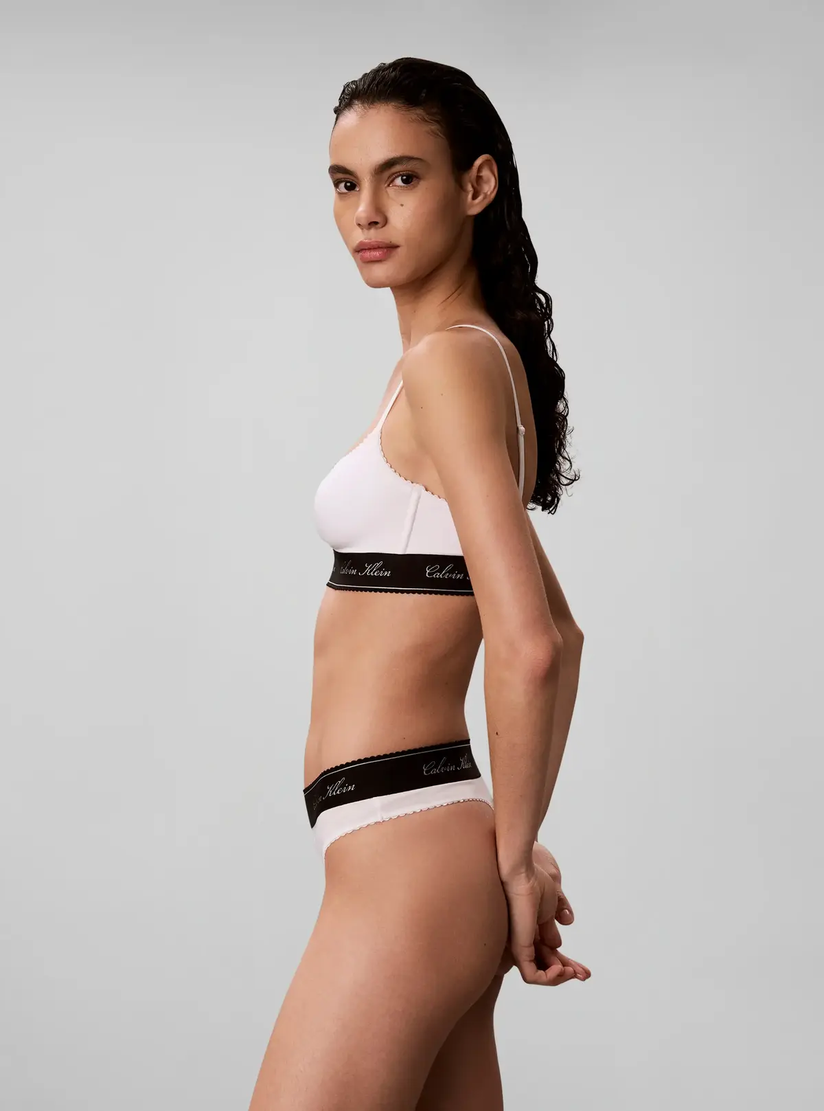 Calvin Klein LIGHTLY LINED BRALET Beyaz Sporcu Sütyeni Bralet