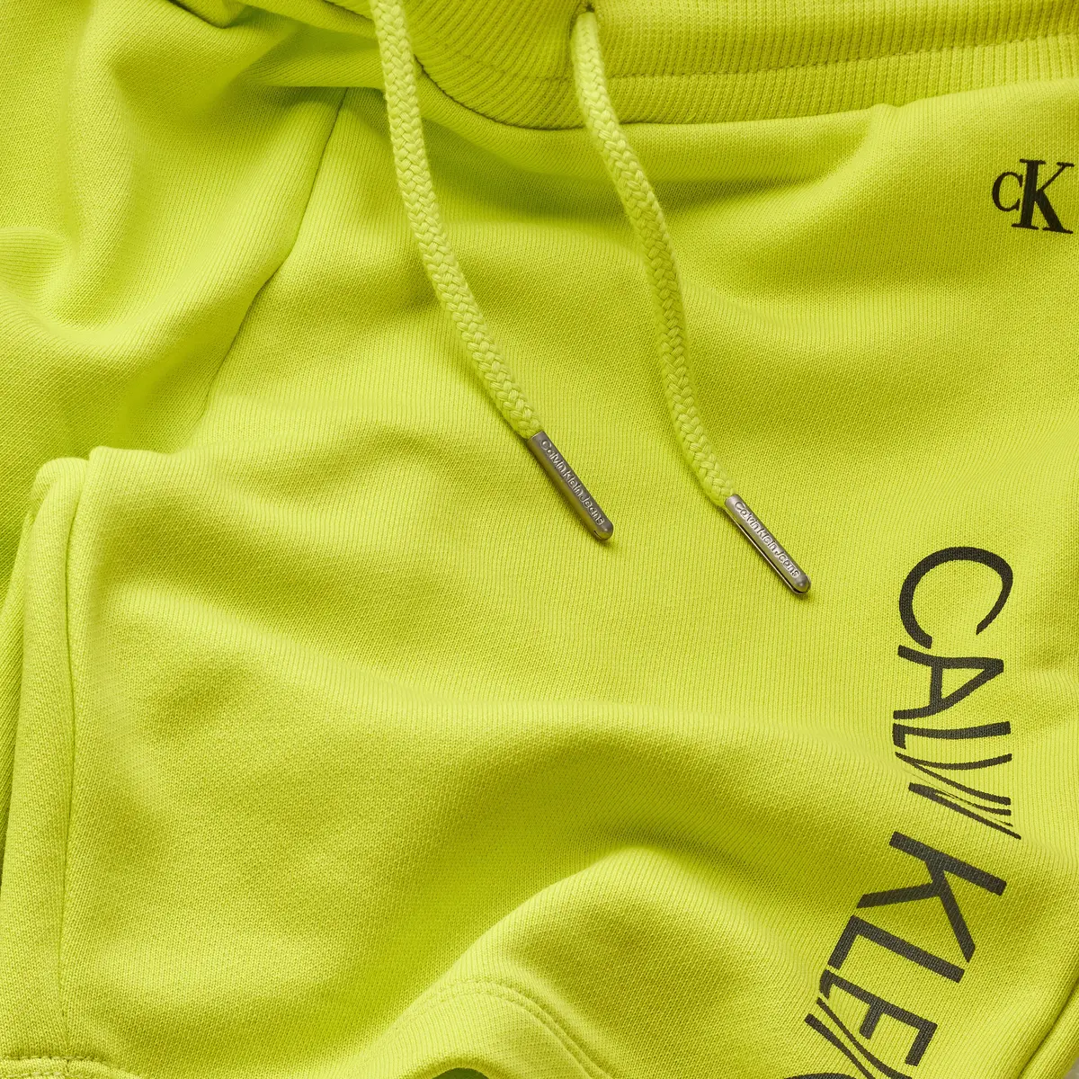 Calvin Klein INSTITUTIONAL LOGO S Erkek Sarı Şort