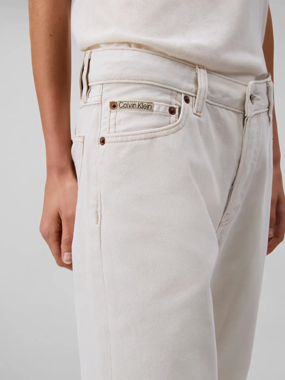 Calvin Klein SIGNATURE 90s STRAIGHT Beyaz Kadın Kot Pantolon