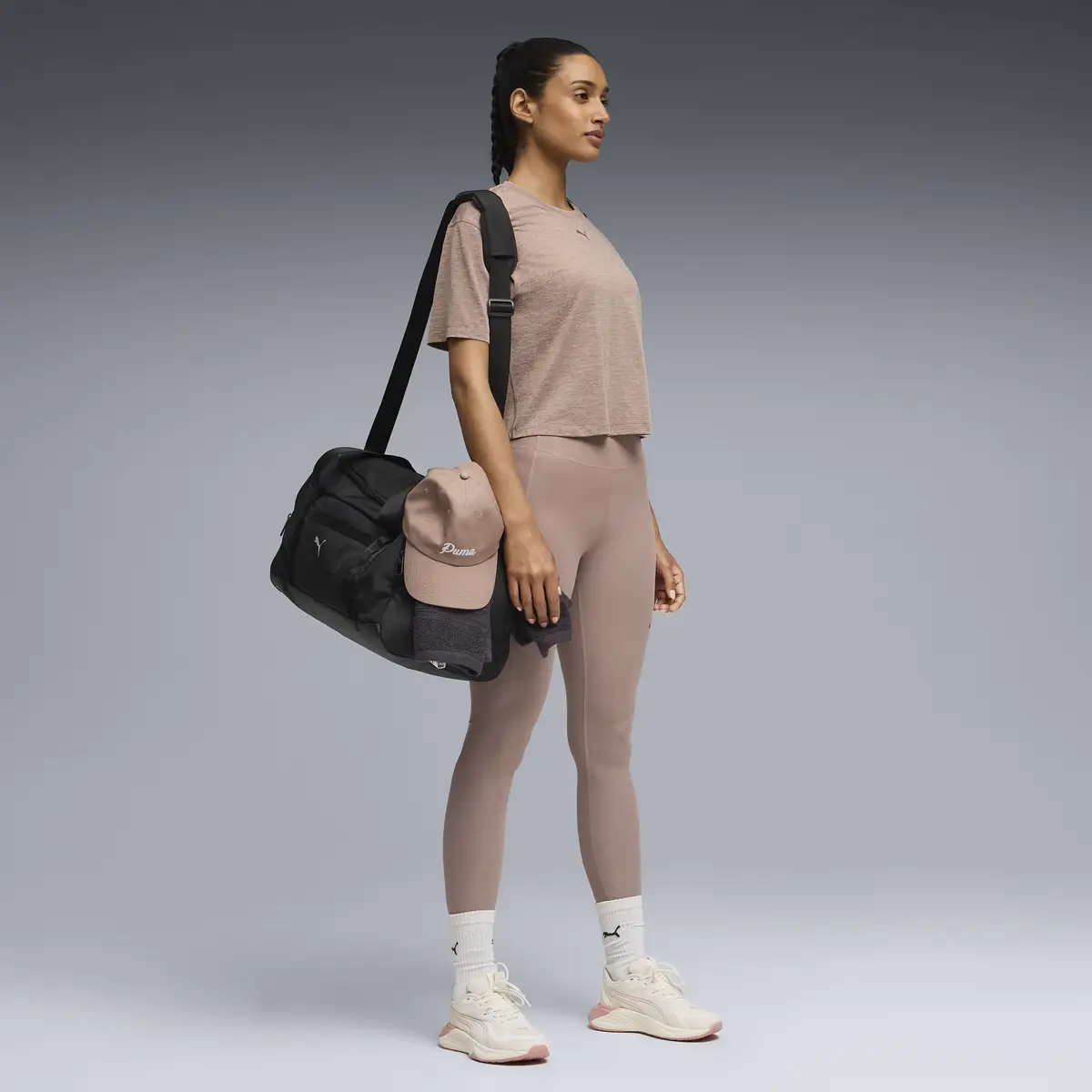 Puma W CLOUDSPUN RELAXED TEE Açık Kahve Kadın T-Shirt