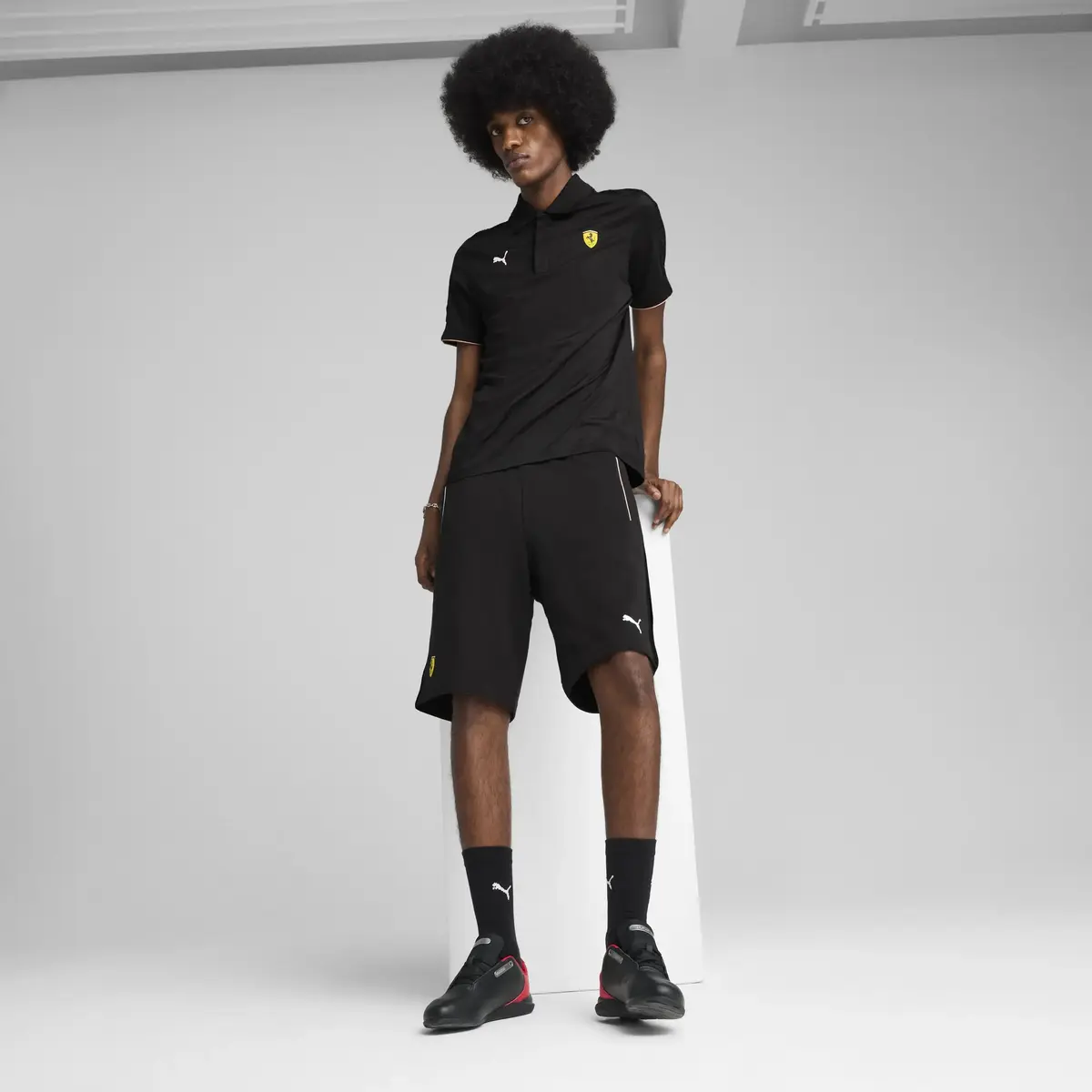 PUMA Ferrari Race Sweatshorts Siyah Erkek Şort