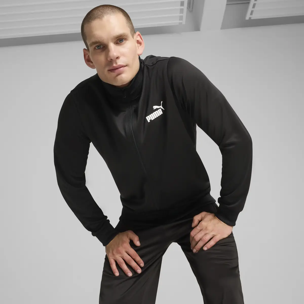 Puma SPORTS CLUB Poly Jacket Siyah Erkek Eşofman Altı