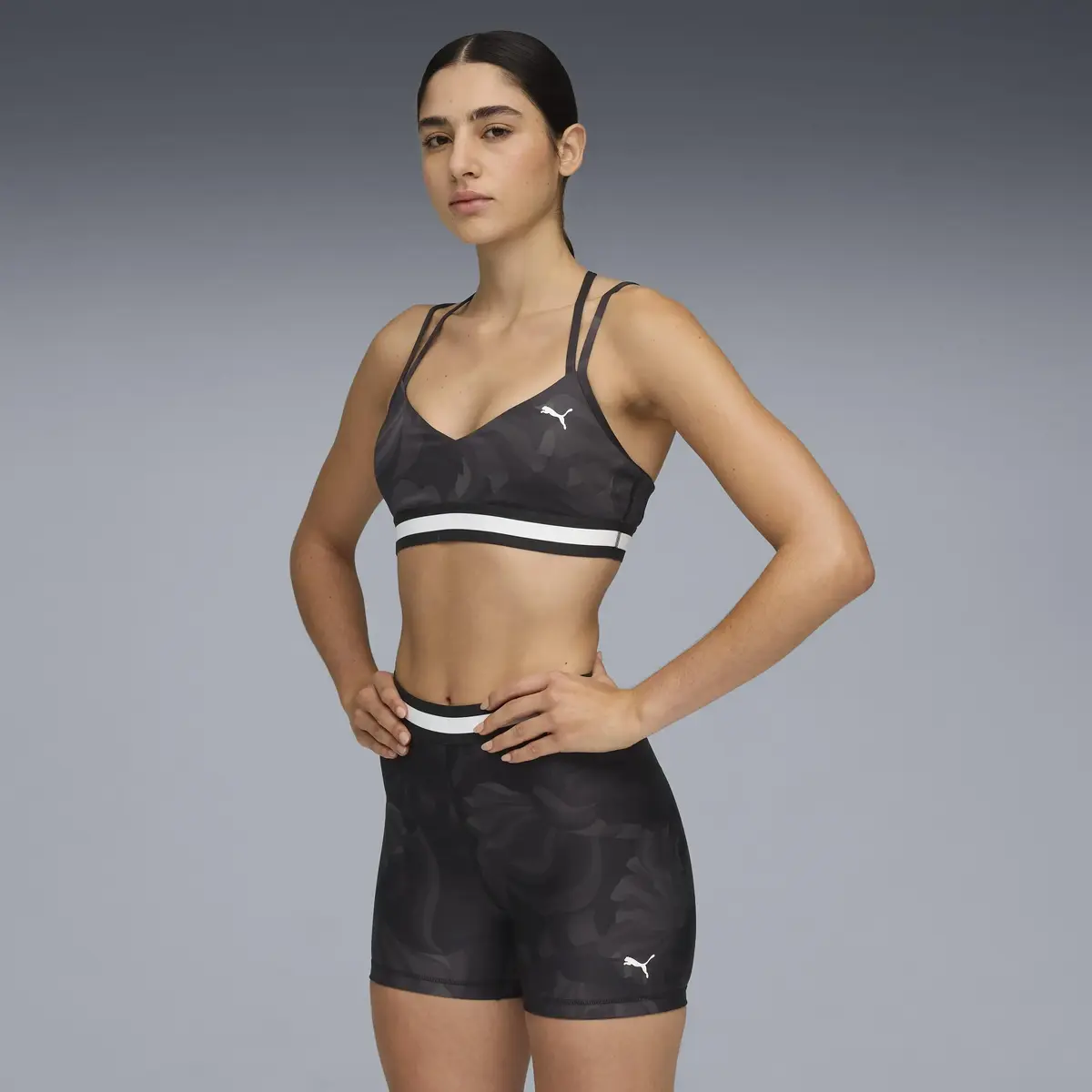 Puma FLORAL RIBBON BRA - LOW Siyah Kadın Sporcu Sütyeni