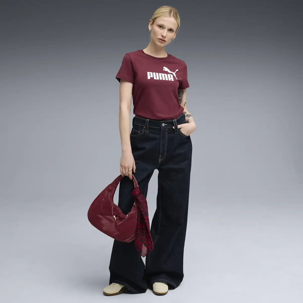 Puma ESS No. 1 Logo Tee Kadın T-Shirt & Polo