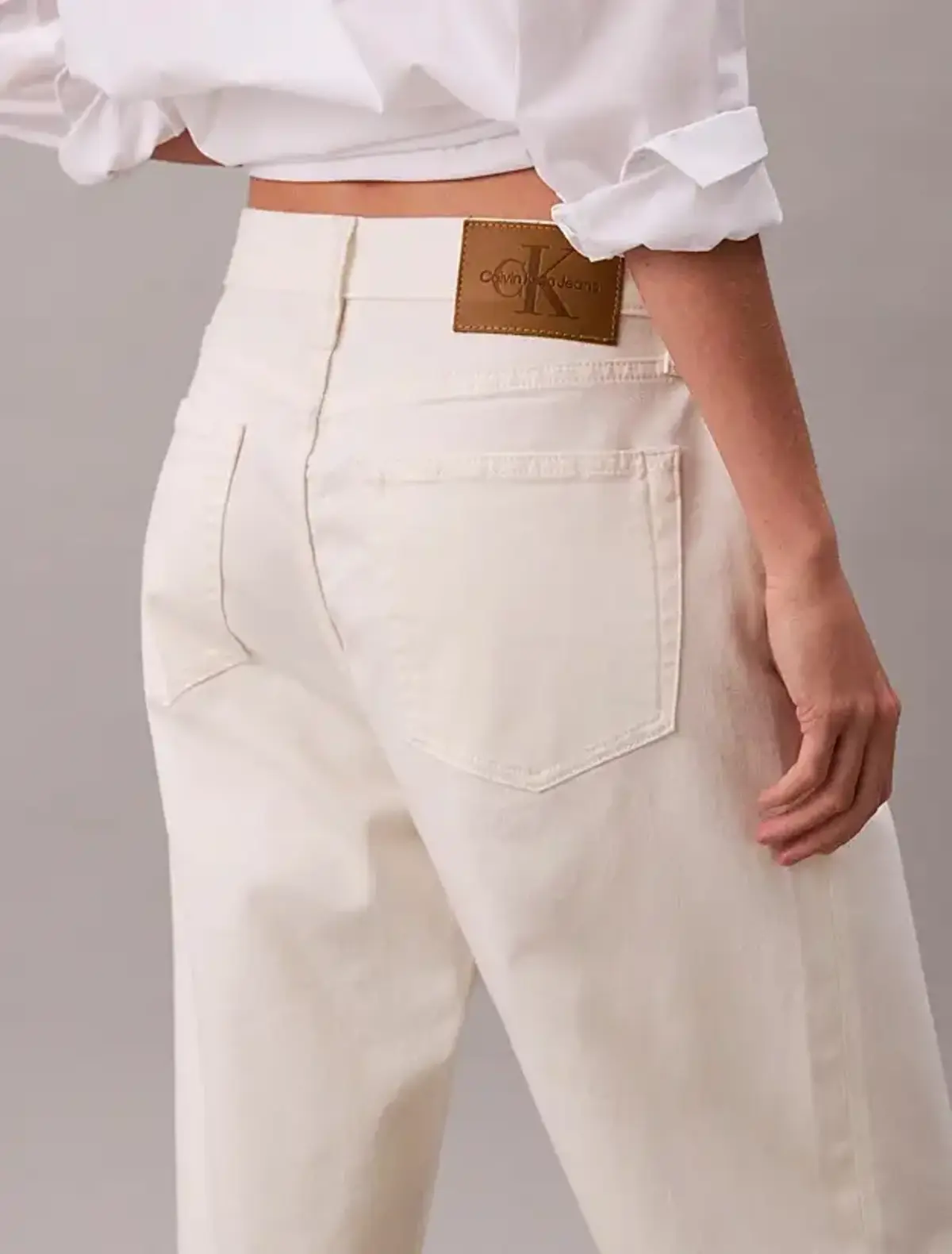 Calvin Klein LOW RISE BAGGY CHALK WHITE Beyaz Kadın Jeans Calvin Klein LOW RISE BAGGY CHALK WHITE Beyaz Kadın Jeans