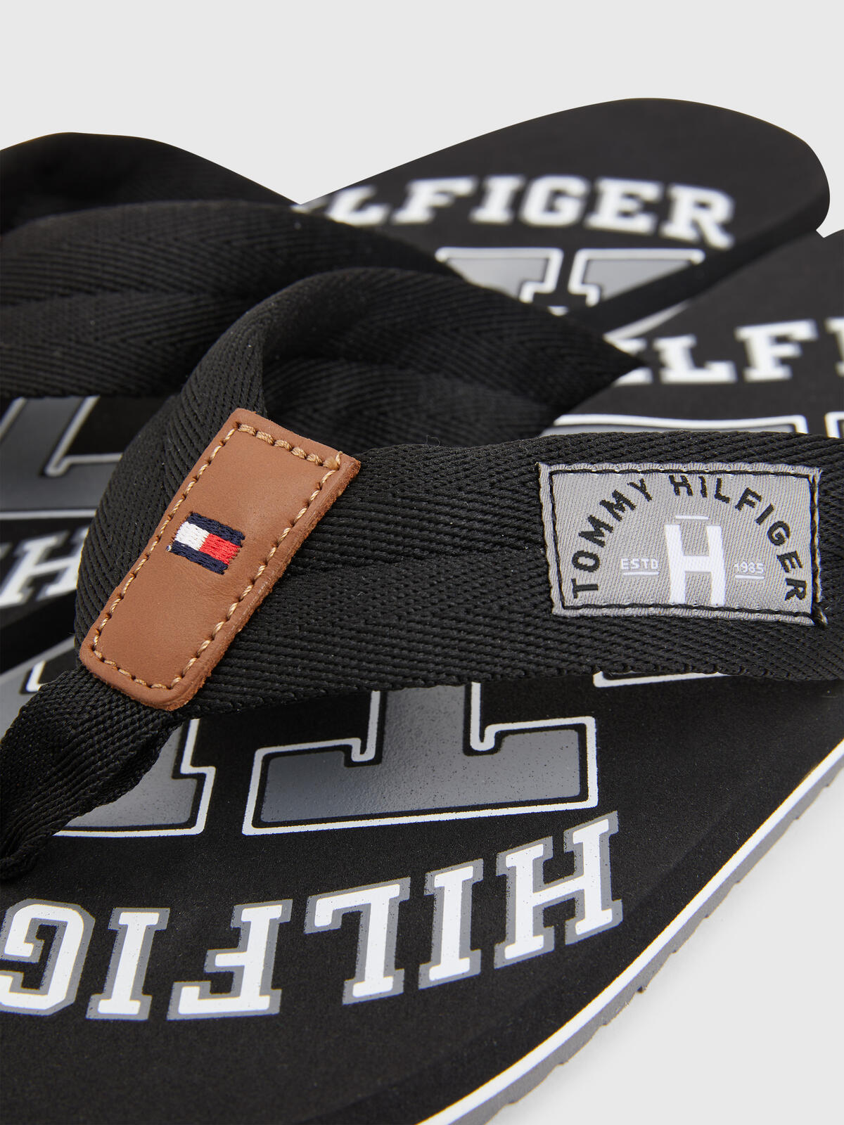 Tommy Hilfiger ESSENTIAL TH BEACH S Erkek Siyah Terlik
