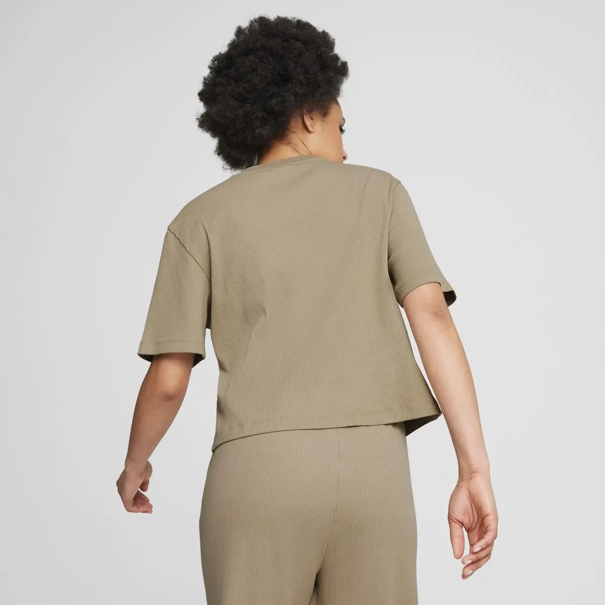 Puma CLASSICS Ribbed Relaxed Tee Açık Kahve Kadın T-Shirt