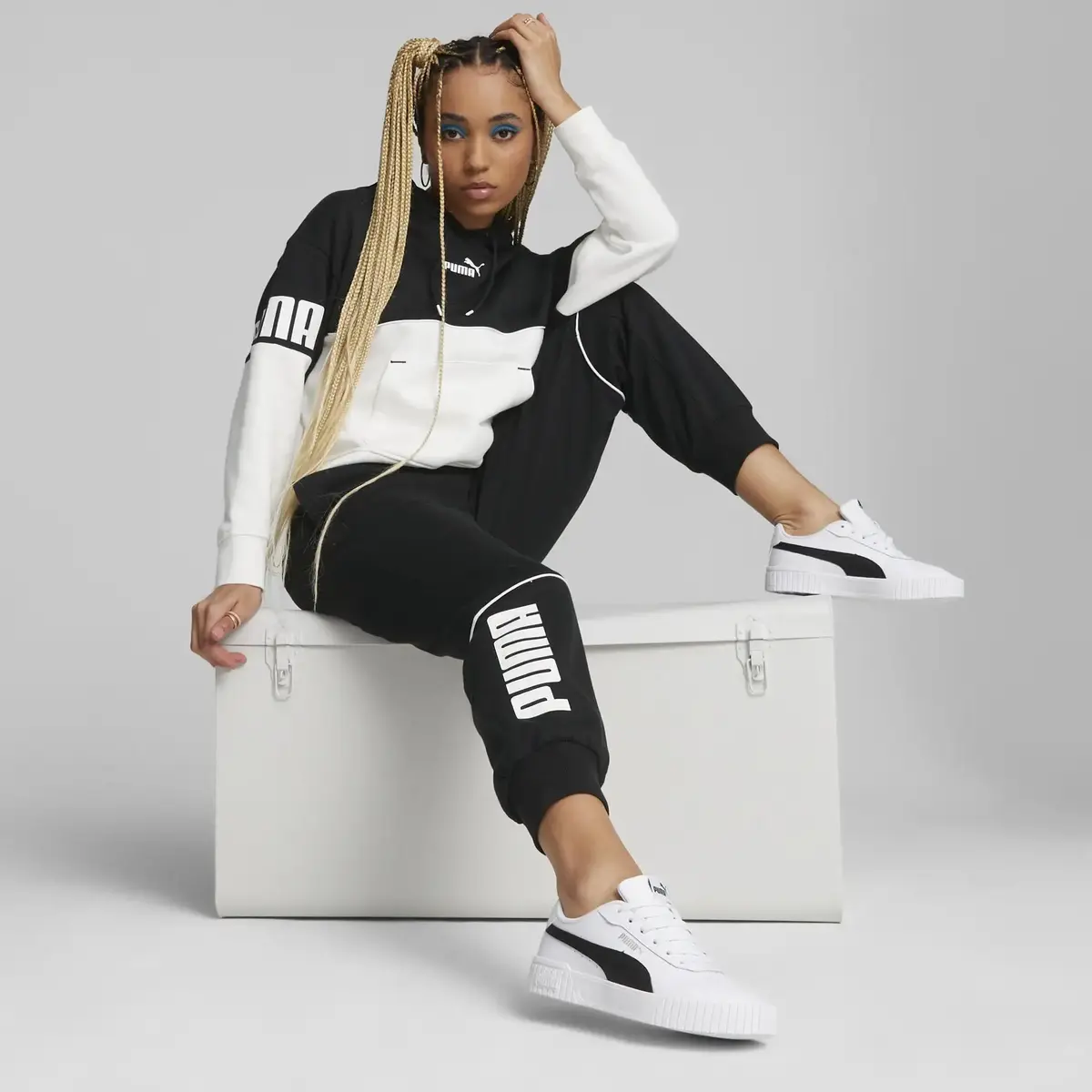 PUMA Carina 2.0 Beyaz Kadın Günlük Spor Ayakkabı